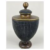 Resin Urn w/ Lid