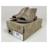 Sz 6 Sofft Gold Tone Sandals - New