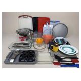 Anchor/Farberware/Pyrex+ Kitchen Assortment