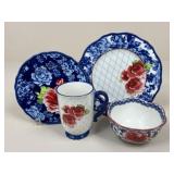 The Pioneer Woman Stoneware Set