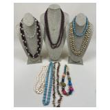 Costume Necklaces / 10 pc