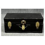 Lacquered Schwayder Trunk Co Trunk w / Key