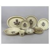 Pfaltzgraff Village Dish Set