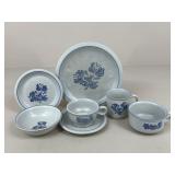 Pfaltzgraff Yorktown Dish Set