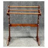 Wood Quilt Rack