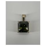 Sterling Silver & Peridot Pendant