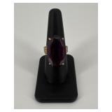 Sz 8 14k Gold Ring w/ Stone