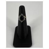 Sz 4.5 Gold & Diamond Ring