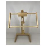 Adjustable Needlework Stand