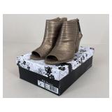 Sz 8 Womenï¿½s CL By Laundry Heels