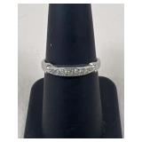 Sz 7 18k Ring w/ Stones