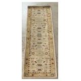 2' 3' x 7' 5' Runner Style Rug