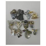Angel Brooches / 12 pc