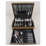 Oneida Community 'Lady Hamilton' Flatware / 94 pc