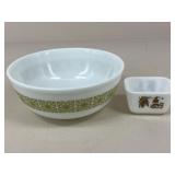 Vintage Pyrex Mixing Bowl & Mini Casserole