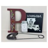 Assorted Wall Decor / 4 pc