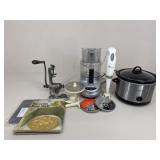 Universal Meat Grinder & Kitchen Appliances+ / 6