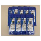 Pyrus Childrenï¿½s Clothes Folders NIP / 9 pc