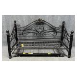Twin Size Daybed with Trundle