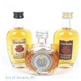 2 Four Roses Minis + 1 Earl Grey Liqueur Mini