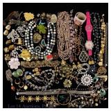 Large Lot Unsearched Costume/Fashion Jewelry
