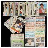 1964 Topps Baseball Cards (130)