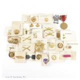 WWII US Army Insignia Pins & Victory Medal (31+1)