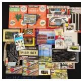 Lot of HO & N Scale Train Items (+30)