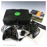 XBox Console, Accessories, Games (9) T+W