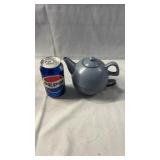 Modern ceramic stacked teapot and cup set in