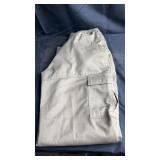 Durable La Cordï¿½e cargo pants in classic khaki,