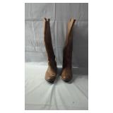 Brown Knee-High Boots Brown knee-high boots