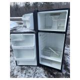 GE Top Freezer Refrigerator.