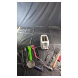 Toaster & Assorted Kitchen UtensilsIncludes a