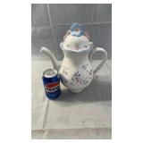 B. Bernarda Portugal porcelain coffee pot