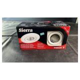 Sierra PAR20 recessed light fixture in white,