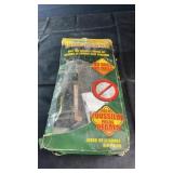 Richard Vac-N-Sand dust-free drywall sanding kit,