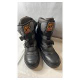 Pair of Grizzly by Kodiak winter boots, size 10,