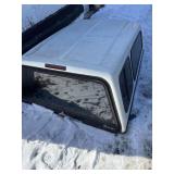 White Fibrobec truck cap with sliding side