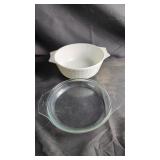 Pyrex Baking Dish & Casserole Dish SetTwo Pyrex