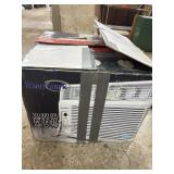 Beaumark 10,000 BTU Window Air Conditioner10,000