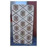 Twin MattressTwin size mattress with patterned