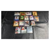 Assorted Wayne Gretzky hockey card collection