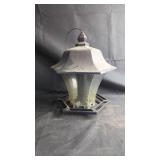 Hanging Outdoor Bird FeederPlastic outdoor bird