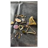Assorted vintage and costume jewelry lot