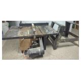 Table Saw with StandTable saw with metal stand