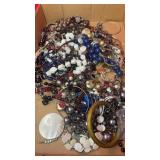 Unsearched Costume Jewelry & Fashion Accessories