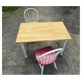 Farmhouse Table & 3 Chair SetFarmhouse-style