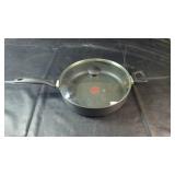 T-fal Fry Pan with LidT-fal fry pan with glass
