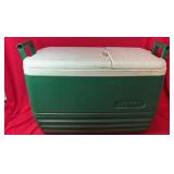 Large Igloo hard-sided cooler with dual lid